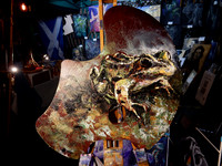 Frog, palette knife acrylics on artist palette
