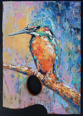 Kingfisher painted on wooden artist palette